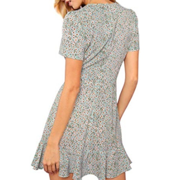 Boho Summer Floral Short Sleeve Hem Dress - Picture 2 of 3